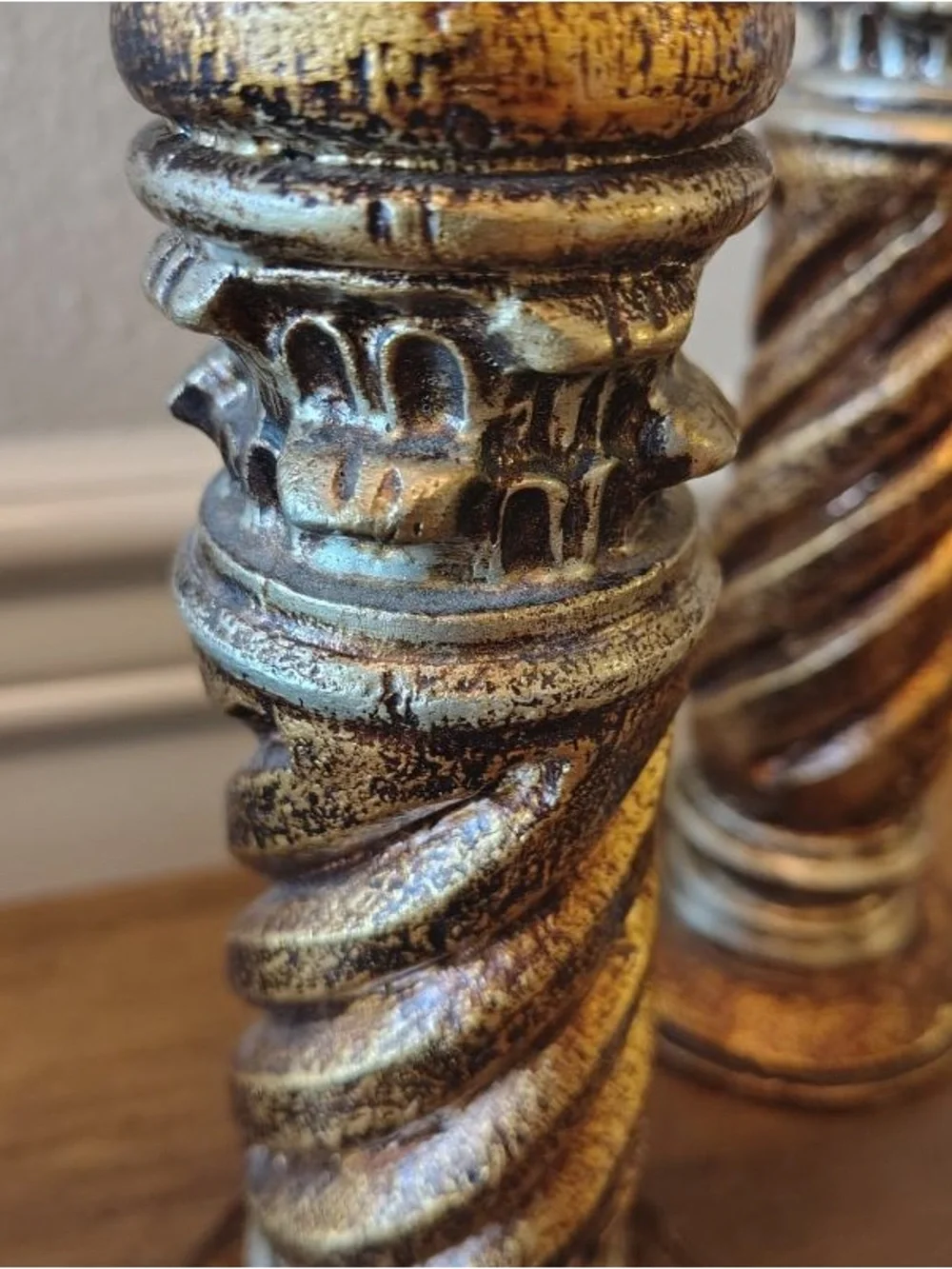 Vtg Neoclassical Gold Twisted Pillar Candlestick Holders Set 3 Hollywood Regency
